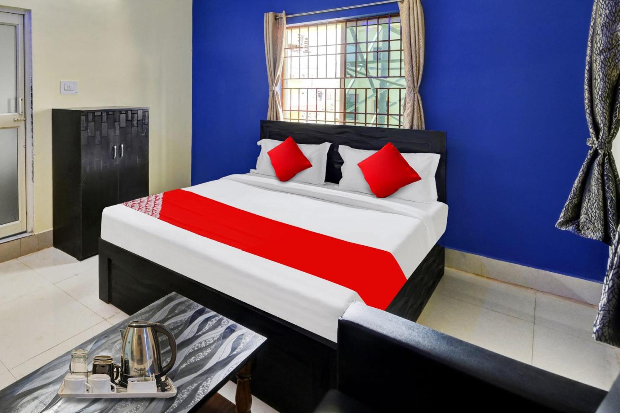 Hotel Oyo Flagship 81058 Royal Regalia à Bhubaneswar Extérieur photo