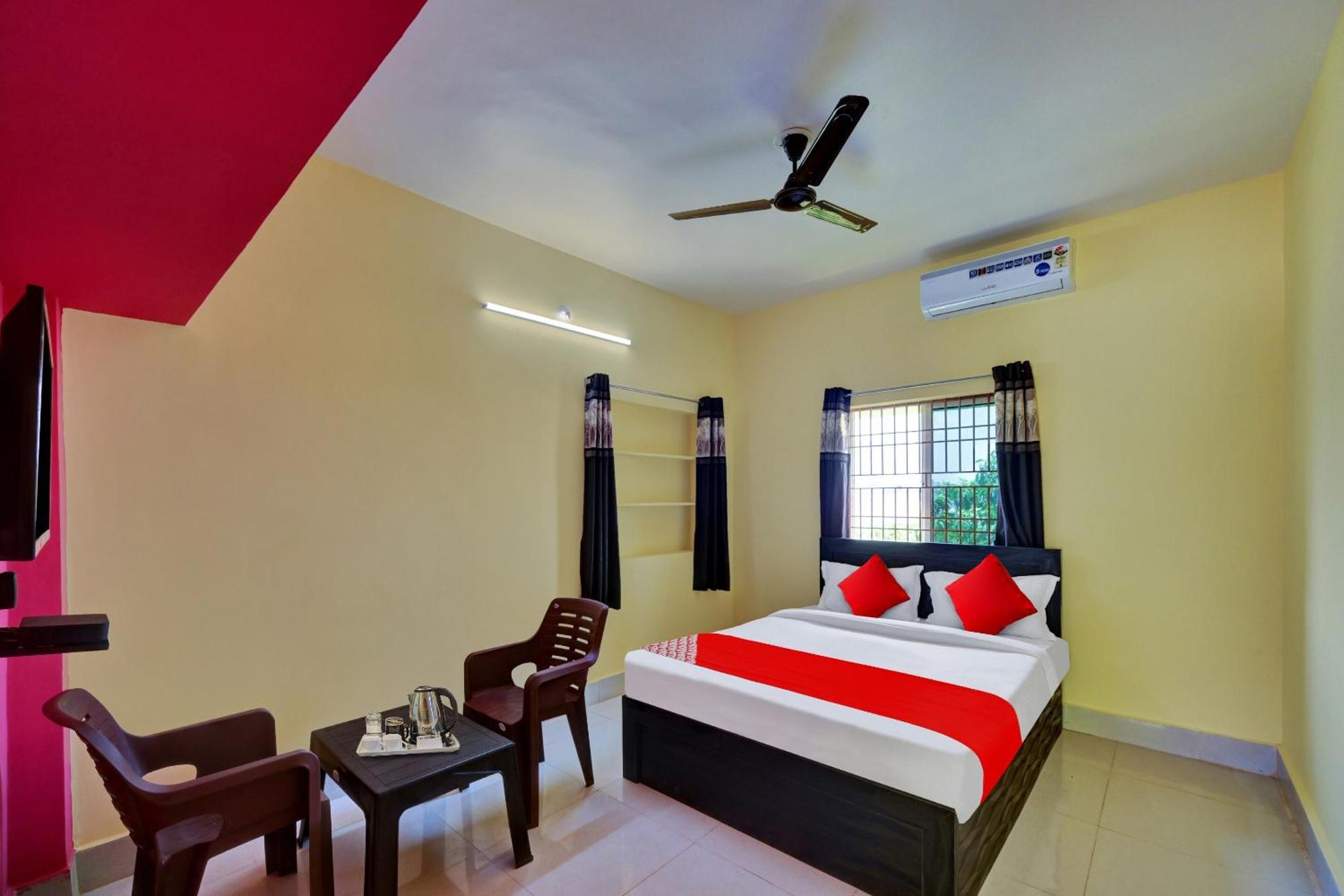 Hotel Oyo Flagship 81058 Royal Regalia à Bhubaneswar Extérieur photo